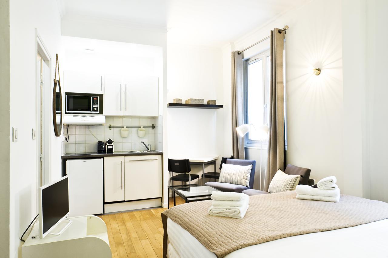 Pick A Flat'S Apartments In Batignolles - Rue Biot Париж Екстериор снимка