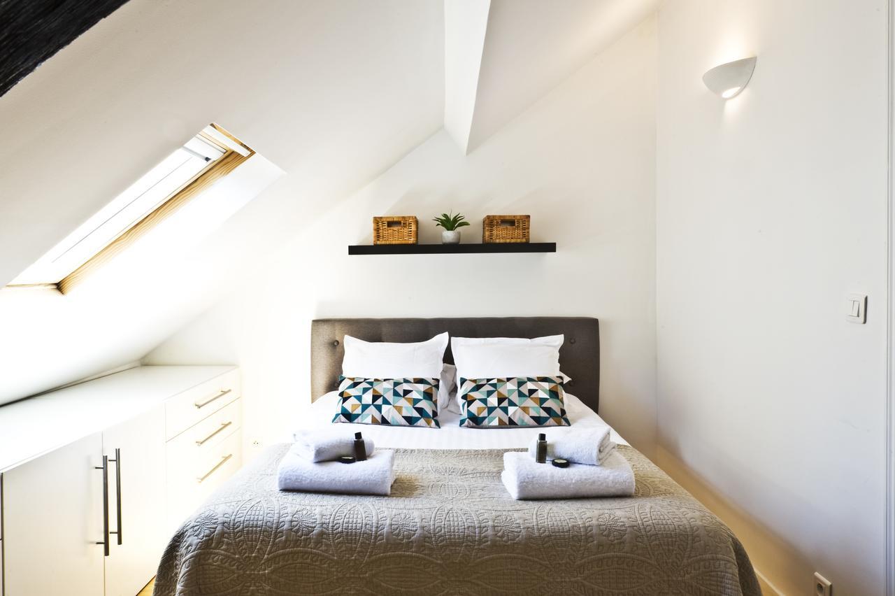 Pick A Flat'S Apartments In Batignolles - Rue Biot Париж Екстериор снимка