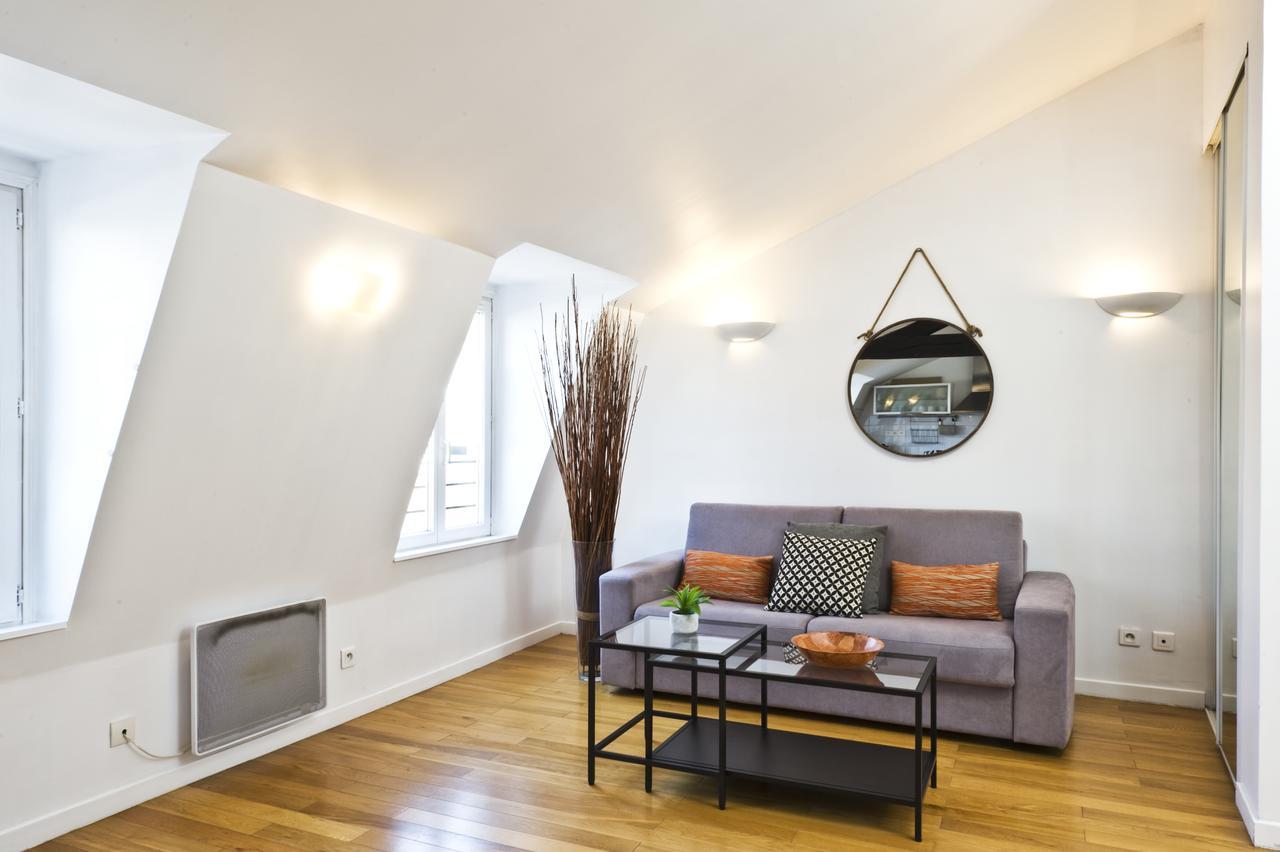 Pick A Flat'S Apartments In Batignolles - Rue Biot Париж Екстериор снимка
