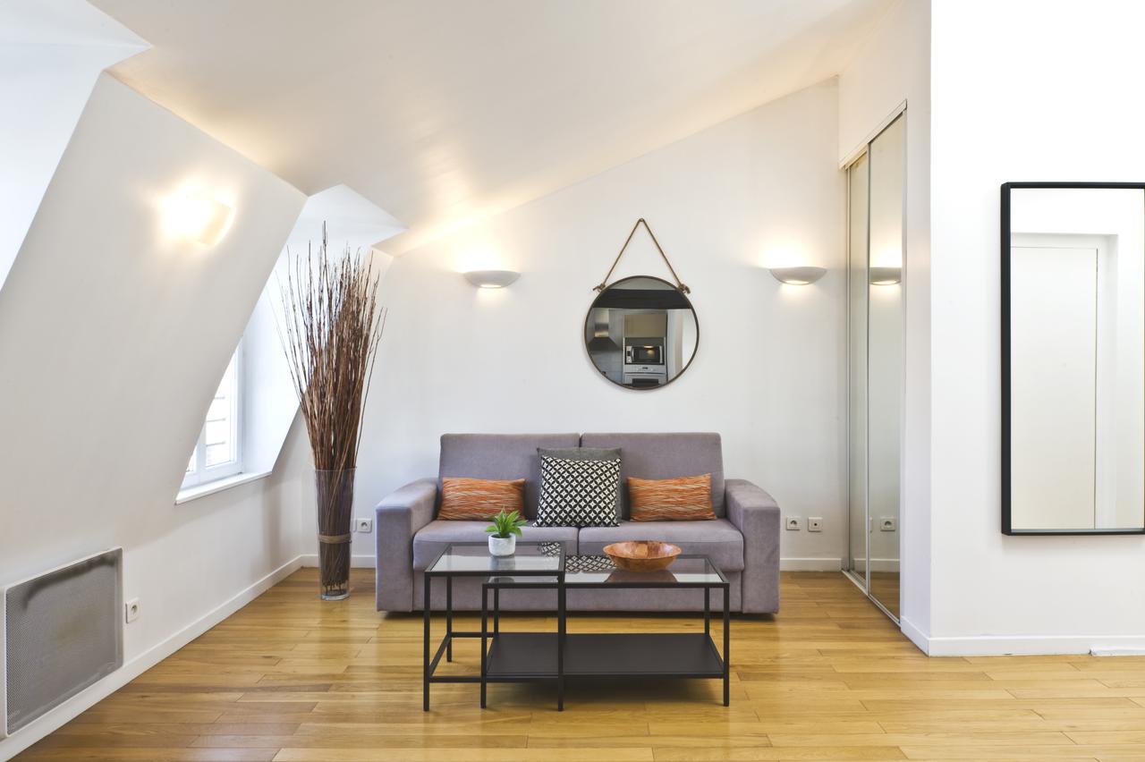 Pick A Flat'S Apartments In Batignolles - Rue Biot Париж Екстериор снимка
