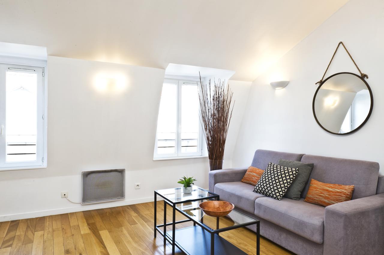 Pick A Flat'S Apartments In Batignolles - Rue Biot Париж Екстериор снимка