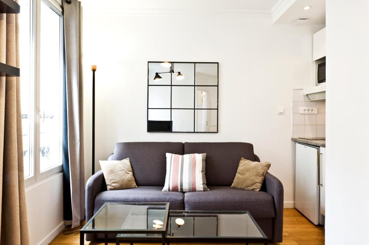 Pick A Flat'S Apartments In Batignolles - Rue Biot Париж Стая снимка