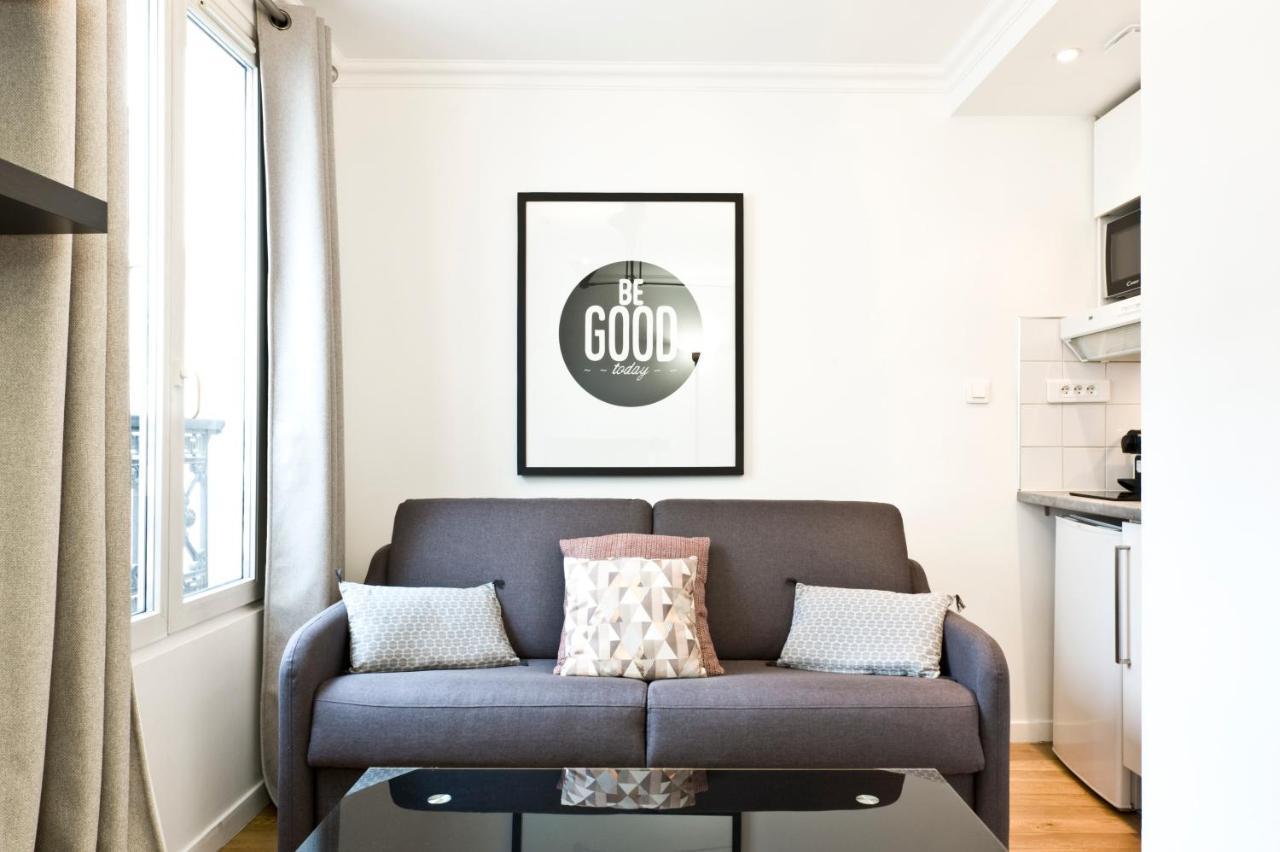 Pick A Flat'S Apartments In Batignolles - Rue Biot Париж Стая снимка