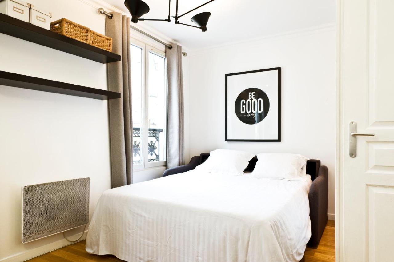 Pick A Flat'S Apartments In Batignolles - Rue Biot Париж Стая снимка