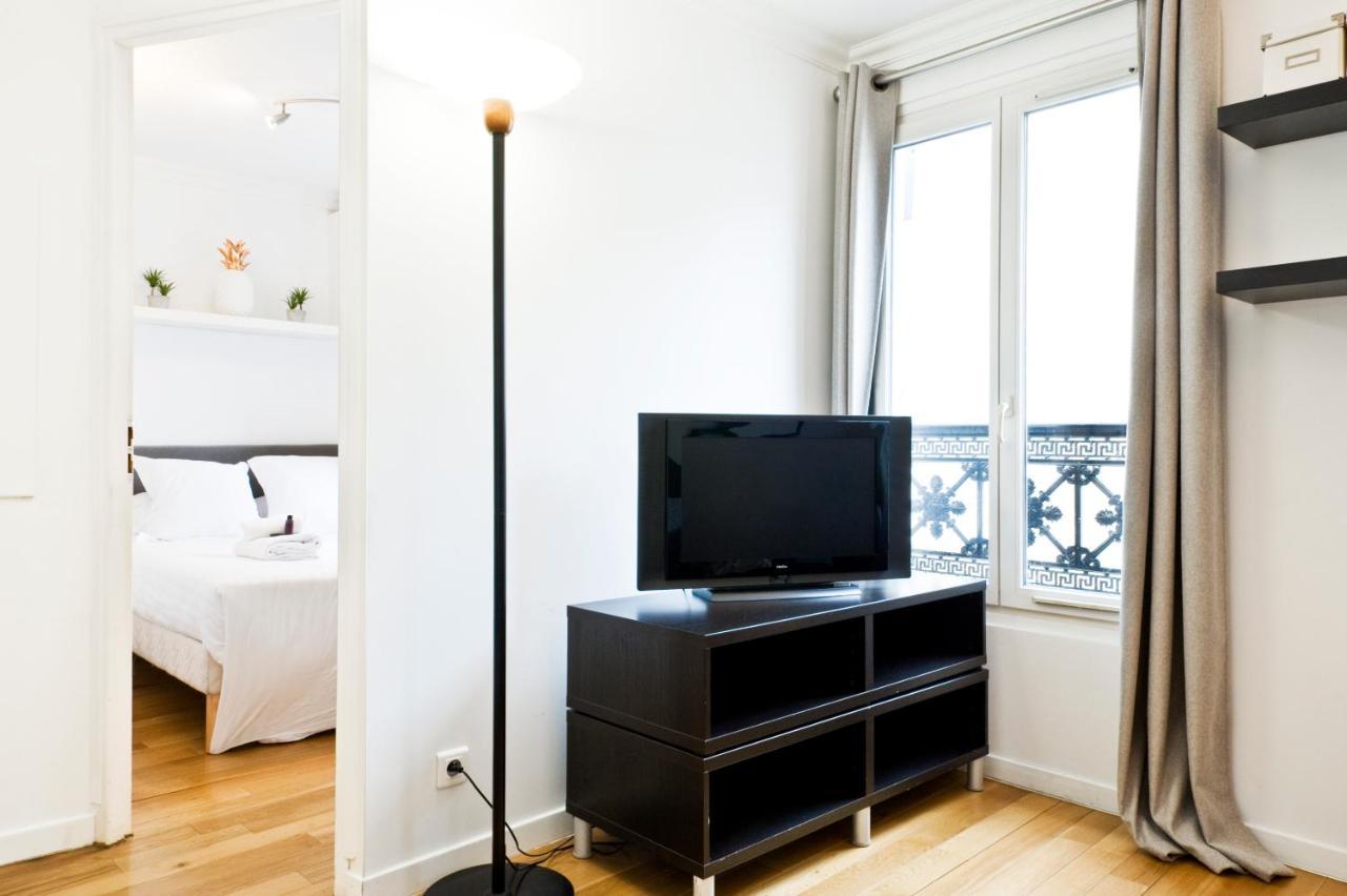 Pick A Flat'S Apartments In Batignolles - Rue Biot Париж Стая снимка