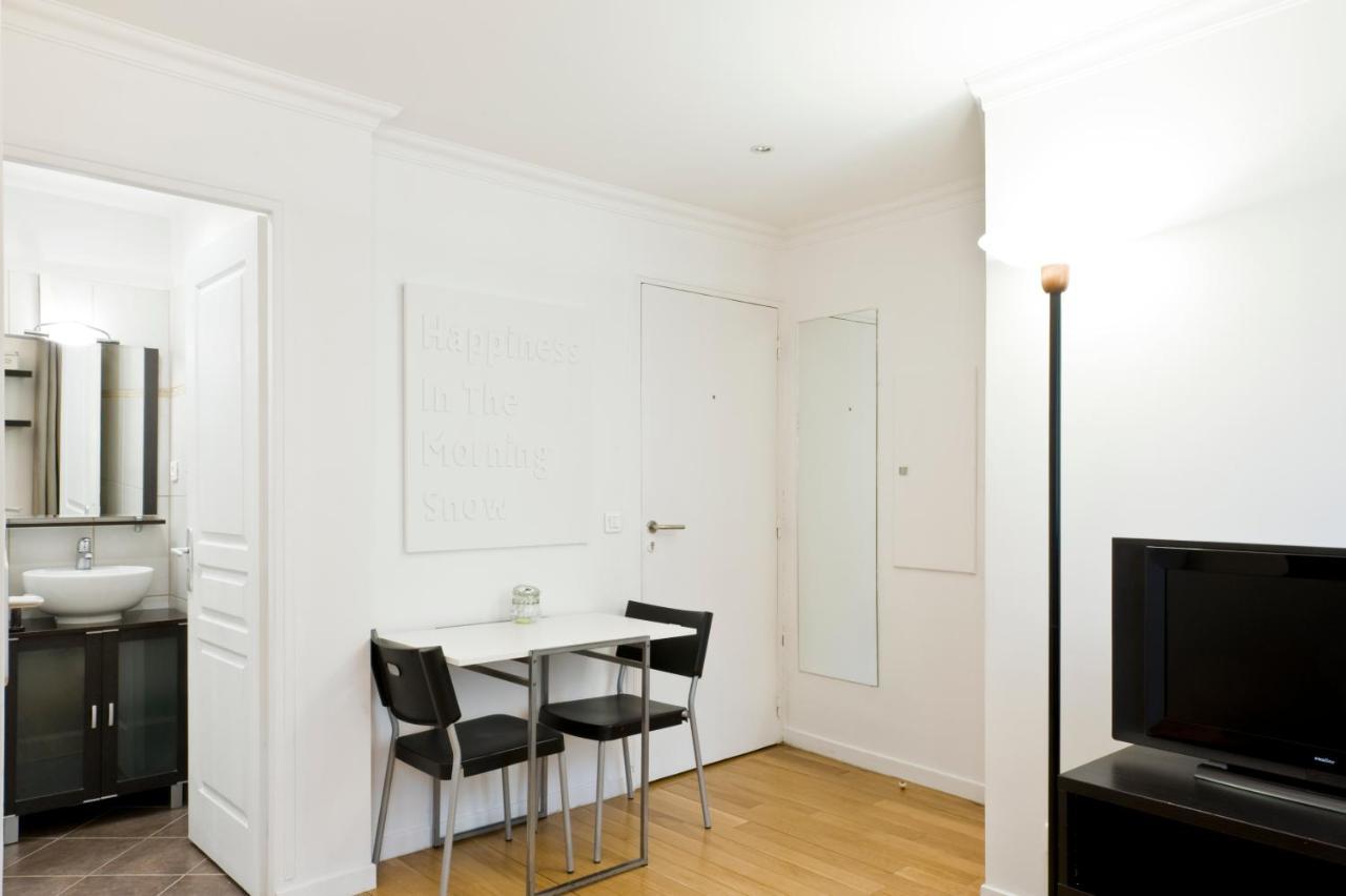 Pick A Flat'S Apartments In Batignolles - Rue Biot Париж Стая снимка