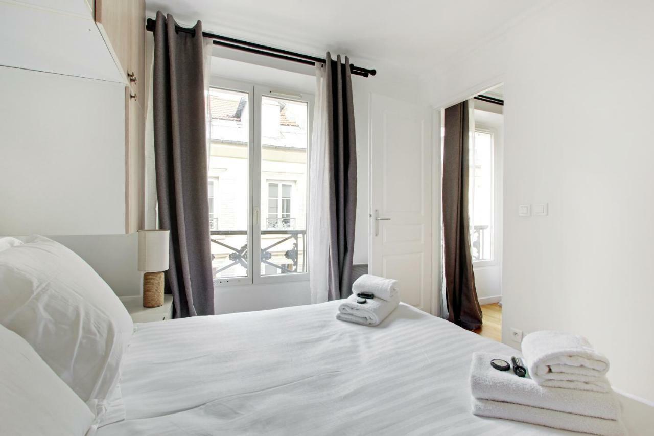 Pick A Flat'S Apartments In Batignolles - Rue Biot Париж Екстериор снимка