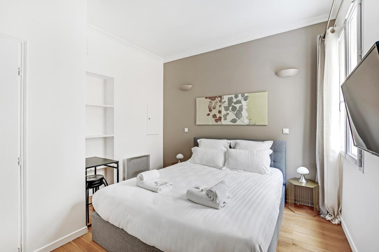 Pick A Flat'S Apartments In Batignolles - Rue Biot Париж Екстериор снимка